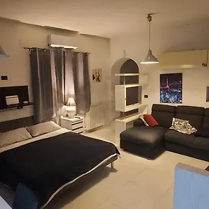  Affittacamere Deluxe Climatizzato Cucina Giardino Wifi Rent A Car Italia