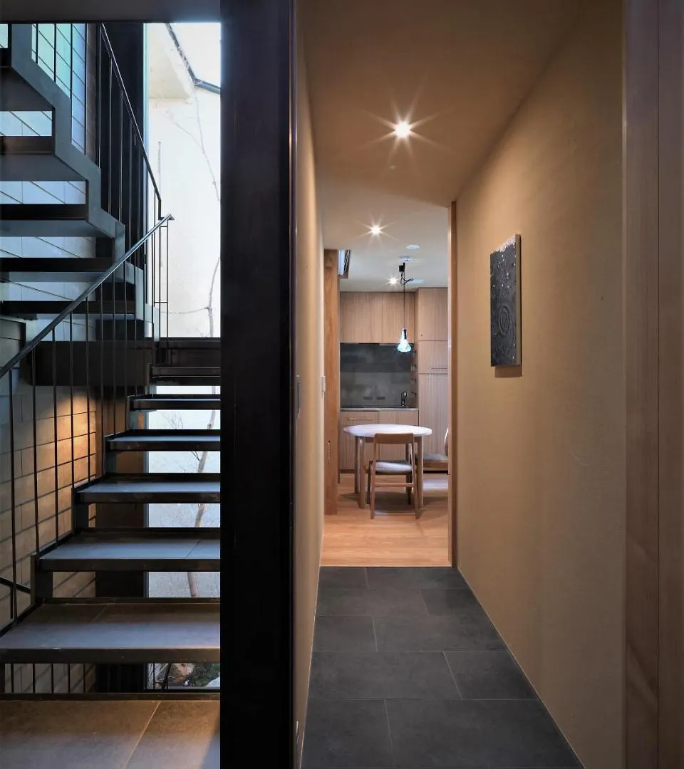 Apartahotel Komatsu Residences Kioto Japón